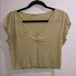 Tilly’s yellow short sleeve crop top!